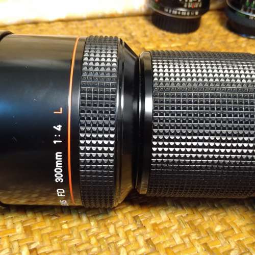 Canon FD 300mm f4L (95% new)