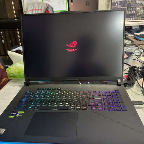 rog strix scar 18” i9-13980HX RTX4080 2TB SD