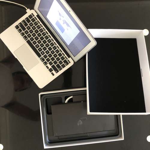 Apple Macbook Air 11寸 128gb 2014