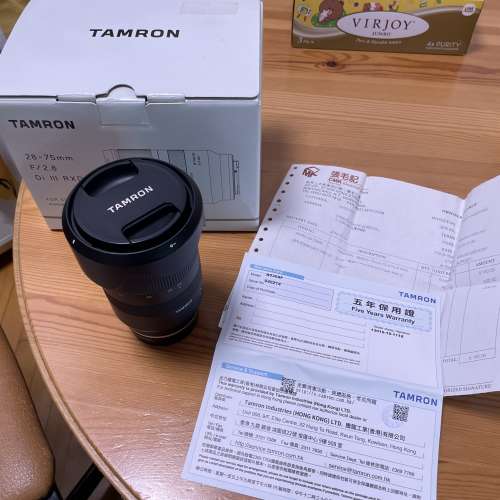 Tamron 28-75mm F/2.8 Di III RXD A036 SONY FE MOUNT 行貨，連B+W filter