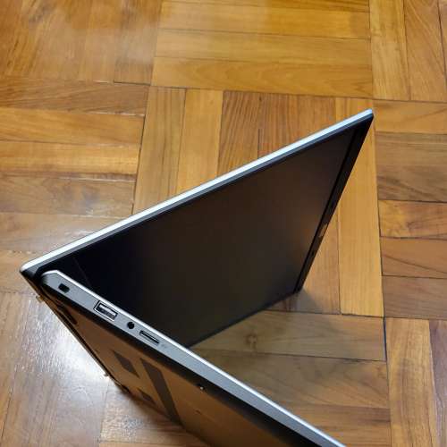 Vaio E15 R7-3700U 手提電腦