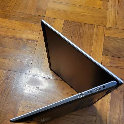 Vaio E15 R7-3700U 手提電腦