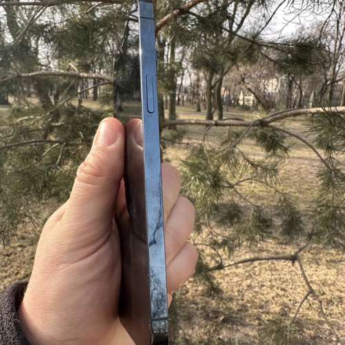 Apple iPhone 12 Pro Max 128G 6.7寸大螢幕，5G 雙卡雙待機，可同時是用兩張實體卡...