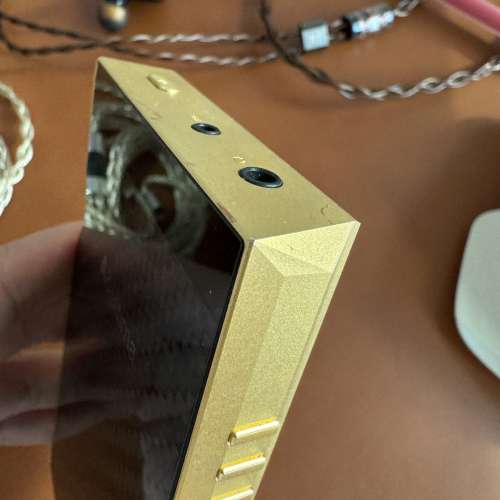 AK Sp1000m royal gold 128gb