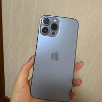 港版 Apple iPhone 13 Pro Max 128G 天峰藍色6.7寸大螢幕，功能全部正常運作，已貼...