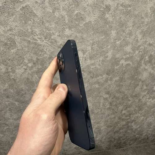 iPhone 12 Pro Max 128G 5G 雙卡雙待機，可同時是用兩張實體卡，功能全部正常運作，...