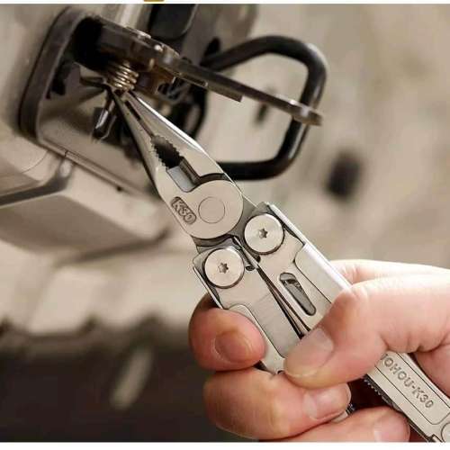 超級野外求生工具(雙刀刃)，小米有品精鋼萬用刀. Multitool by Xiaomi Youpin.