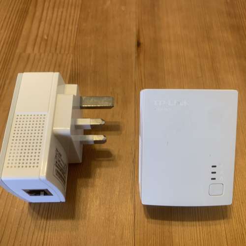 TP-Link TL-PA4010 微型電力線網路橋接器
