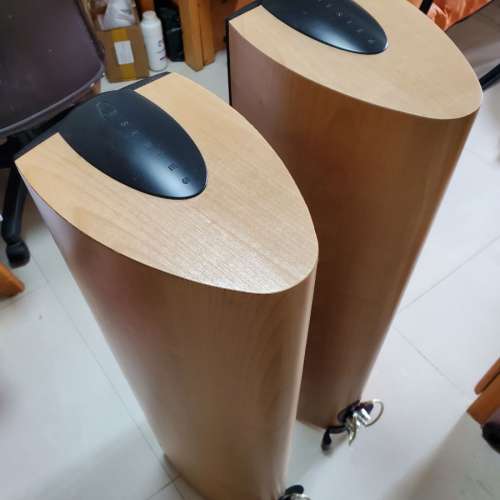 KEF iQ5 小型坐地喇叭