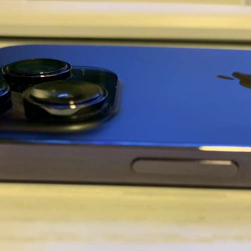 IPhone 14 Pro Max 256GB 暗紫色。