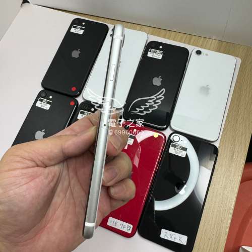 (❤️可升最新os❤️ 原裝 SE2😍 )Apple Iphone SE 2 黑 白紅 64 128 256 /有apple...