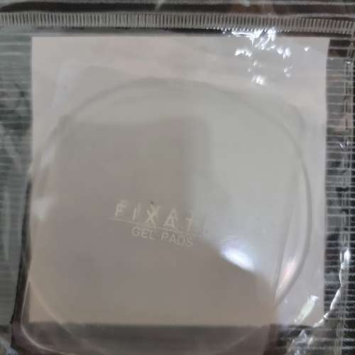 一套價$30 美國 Fixate 神奇膠墊 Gel Pads 1套 (1x圓形 + 1x三角形) 透明色 1 set ...