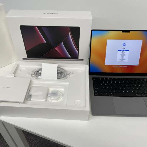 2023 Apple Mac Pro M2 16gb ram / 1tb ssd 全新
