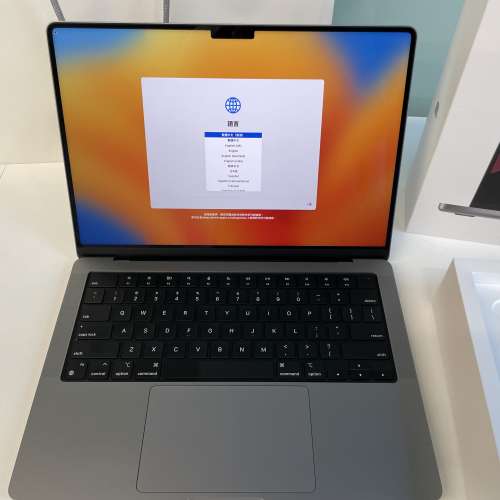 2023 Apple Mac Pro M2 16gb ram / 1tb ssd 全新