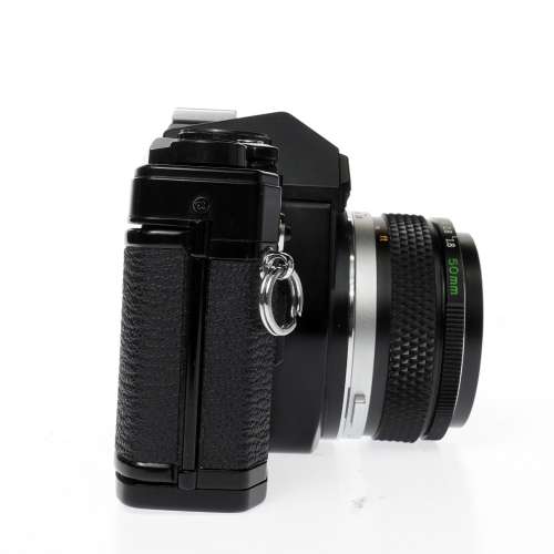 Olympus OM-10 SLR Film Camera Black w/ ZUIKO 50mm f1.8