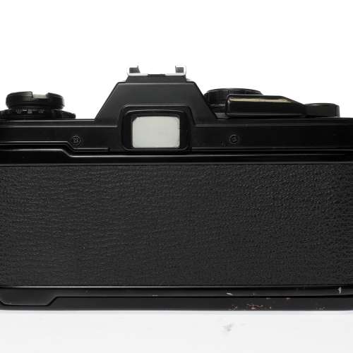 Olympus OM-10 SLR Film Camera Black w/ ZUIKO 50mm f1.8