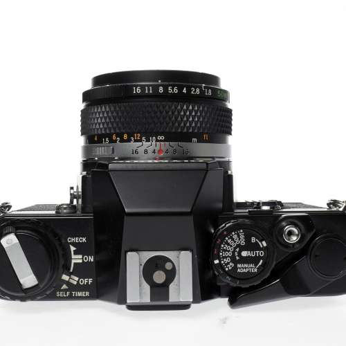 Olympus OM-10 SLR Film Camera Black w/ ZUIKO 50mm f1.8