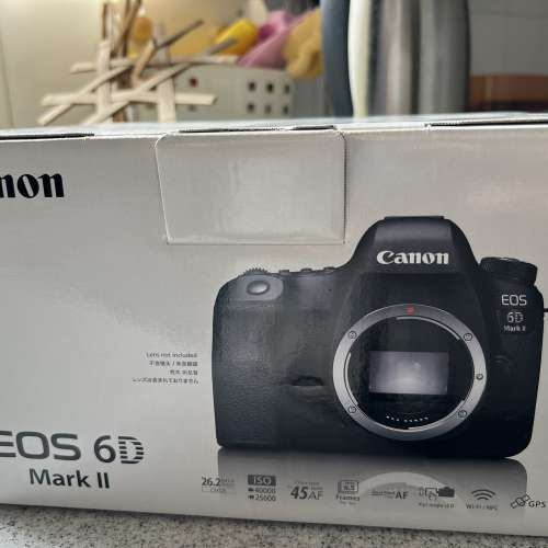 canon 6d mark 2(just body)
