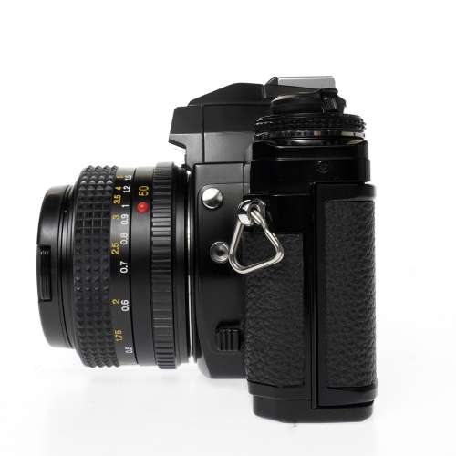 Minolta X-700 35mm SLR Film Camera 50mm f/1.7 Lens