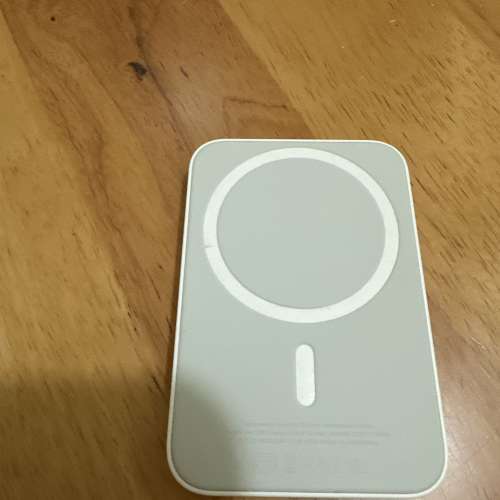 二手80 ％新 Apple Battery Pack MagSafe