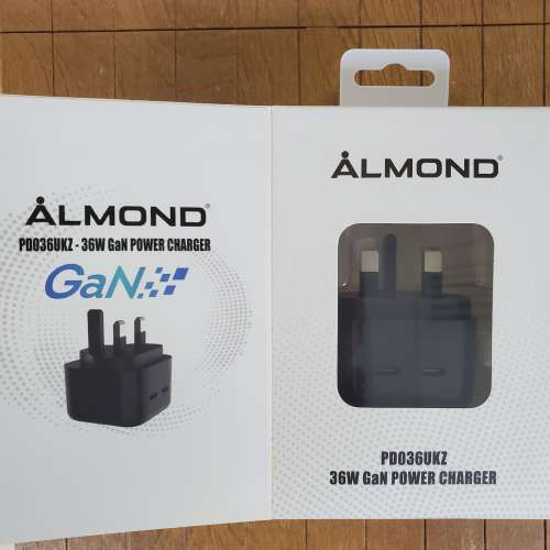 Almond 35W 快充 2個Type-C輸出