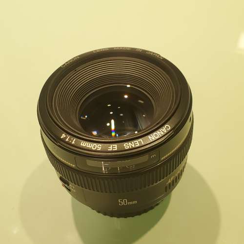 Canon EF50 f/1.4 USM