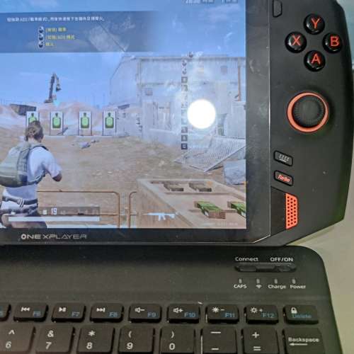 One x player s1 8.4吋 可運行3a大作流暢 新機價8000元 9成新 現放4700