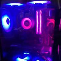 [水冷RGB i7 第8代 水冷RGB電競高階電腦遊戲主機，頂配16G 記憶體，Radeon R9 370 ...