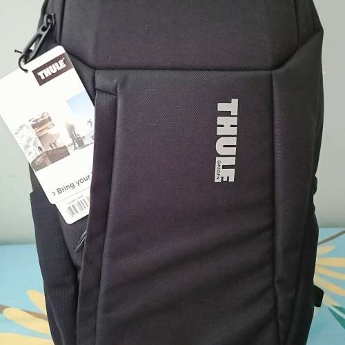 Sell: 100% New THULE 20L