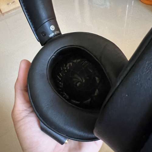 Sony MDR Z7M2