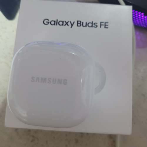 Galaxy Buds FE 無線降噪耳機 珍珠白 香港三星行貨。
