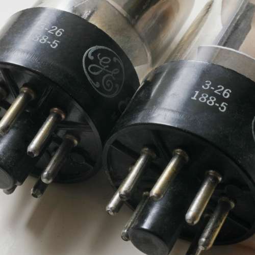 GE 6SN7GTA(驅動管)1952年美國製旁熱雙三極管(聲場寬廣層次豐富)中頻聲靚