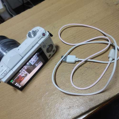 Sony nex A5100機身$828元