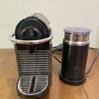 Nespresso Pixie + Aerocinno 3 , 100% work