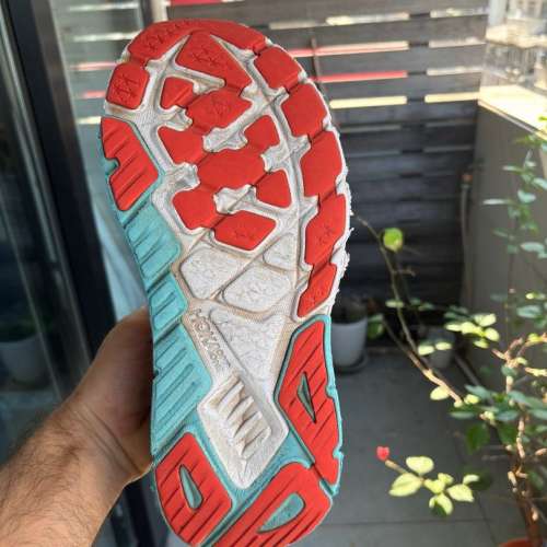 新淨全正常 橙色休閒鞋運動鞋跑步鞋 HOKA Altra Men&rsquo;s Torin size 46 EU46 orange...