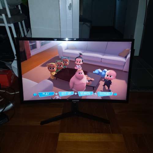 Samsung 24&rdquo; LED 曲Monitor