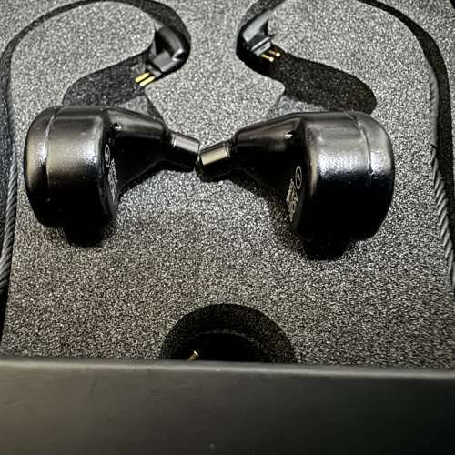 64 audio Fourte Noir