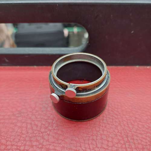 LEITZ ELMAR 9CM F4 LTM  Leitz 50-135mm metal hood