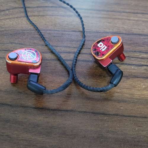 64 Audio U18t