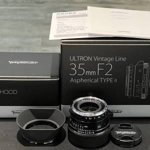 Voigtlander Ultron Vintage Line 35mm F2 Aspherical Type ii black lens with hood