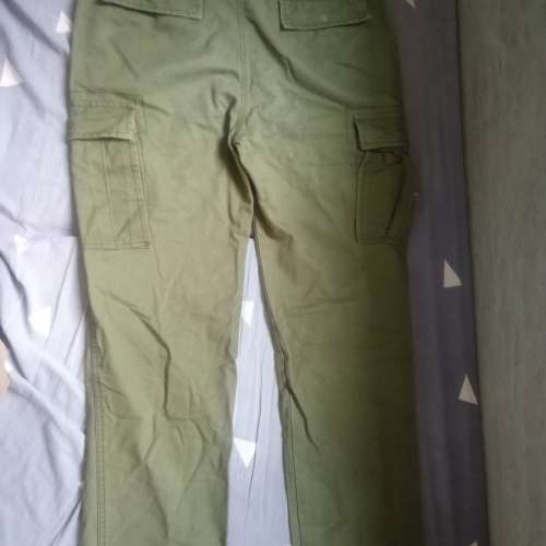綠色懷舊寬鬆軍褲