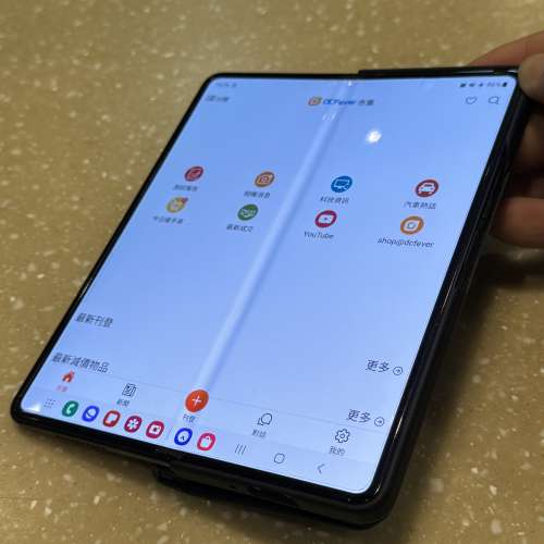 Samsung fold 3 12+512 行