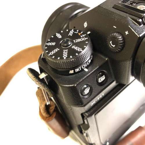 （不散賣）配件全齊七成新 CMOS 有花痕 Fujifilm X-H1 連直倒及三粒原廠電 18-135 ...