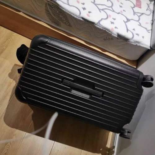 🆕️🏝特價New全新(Special offer)超大容量8輪磨砂啞色行李箱Super large capacity...