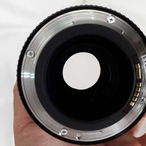 Canon EF 100mm f/2.8L Macro IS USM