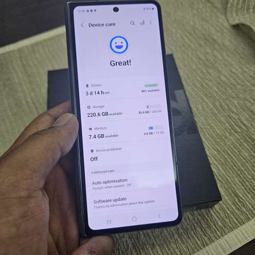 三星 Fold 4 256GB 香港行貨 灰綠色