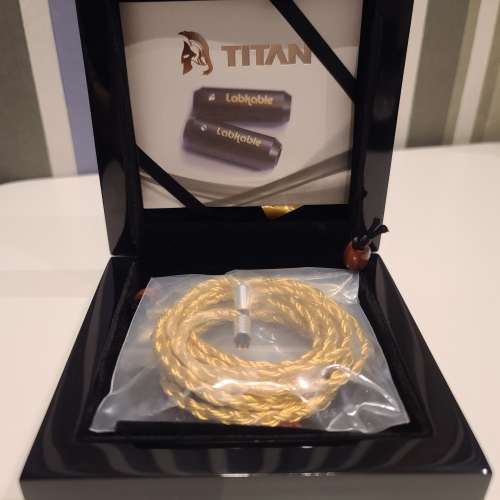 Labkable Titan Au - CM to 2.5mm pin (9成新)