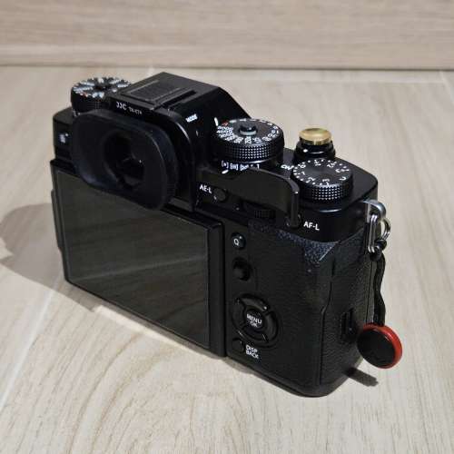 Fujifilm XT3 body  + VG XT3 直倒