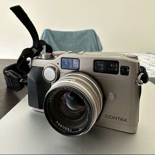 contax g2 + 45mm f2 鏡