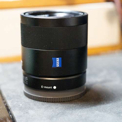 Sony SEL24F18Z 24mm f1.8 ZA E mount